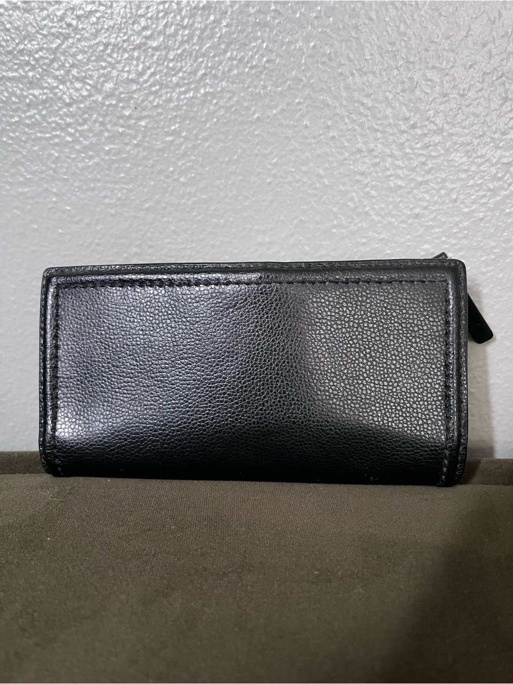 kate spade Black Leather Zip Wallet with Gold Logo - Picture 5 of 8